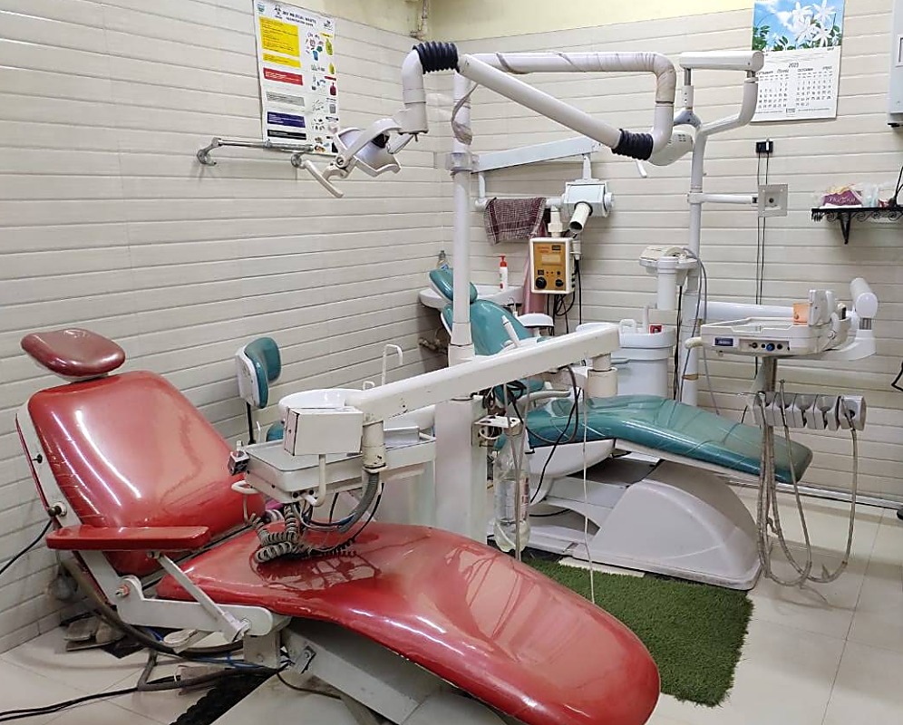 Treatment room at Sree Dental Care Clinic, Munirka, New Delhi