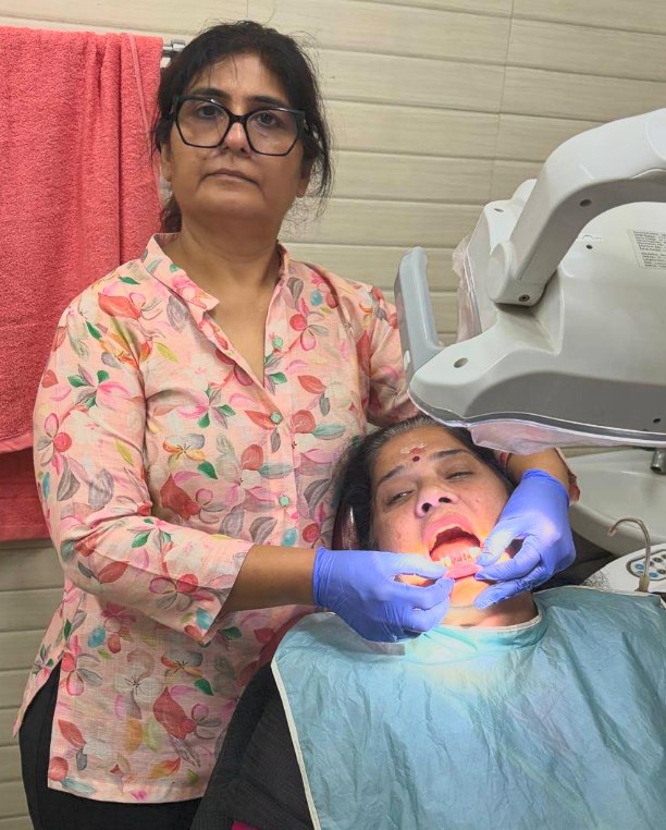 Dental imaging and diagnosis at Sree Dental Care Clinic, Munirka
